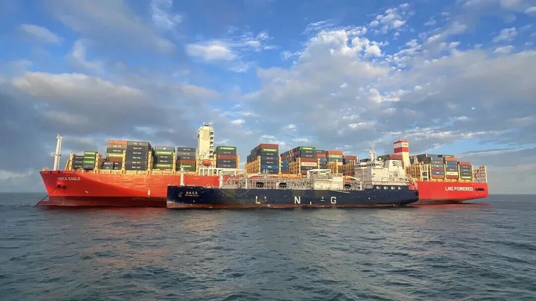 上海港LNG累计加注量突破200万立方米